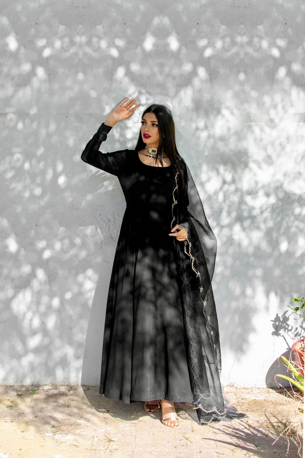 BLACK GEORGETTE CHIFFON PISHWAS