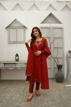 ANAARI RED KHADDI NET DRESS