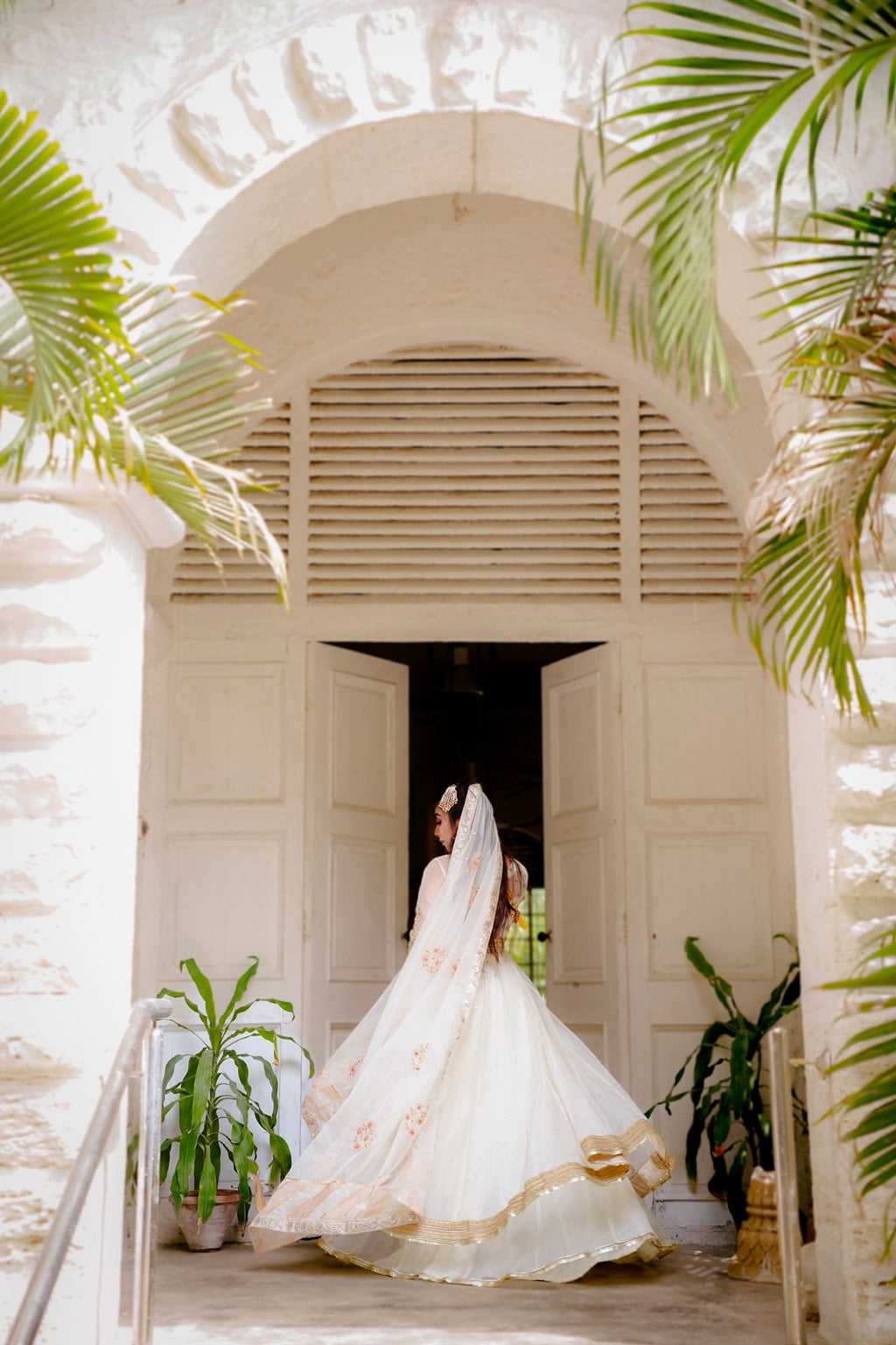 ROSHAN ( NIKAAH BRIDAL DRESS )