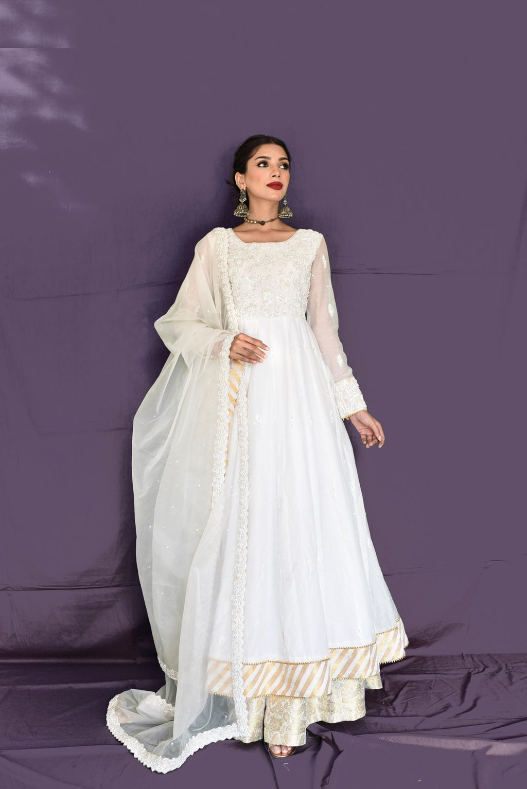 WHITE PISHWAS WITH JAMAWAR SHARARA