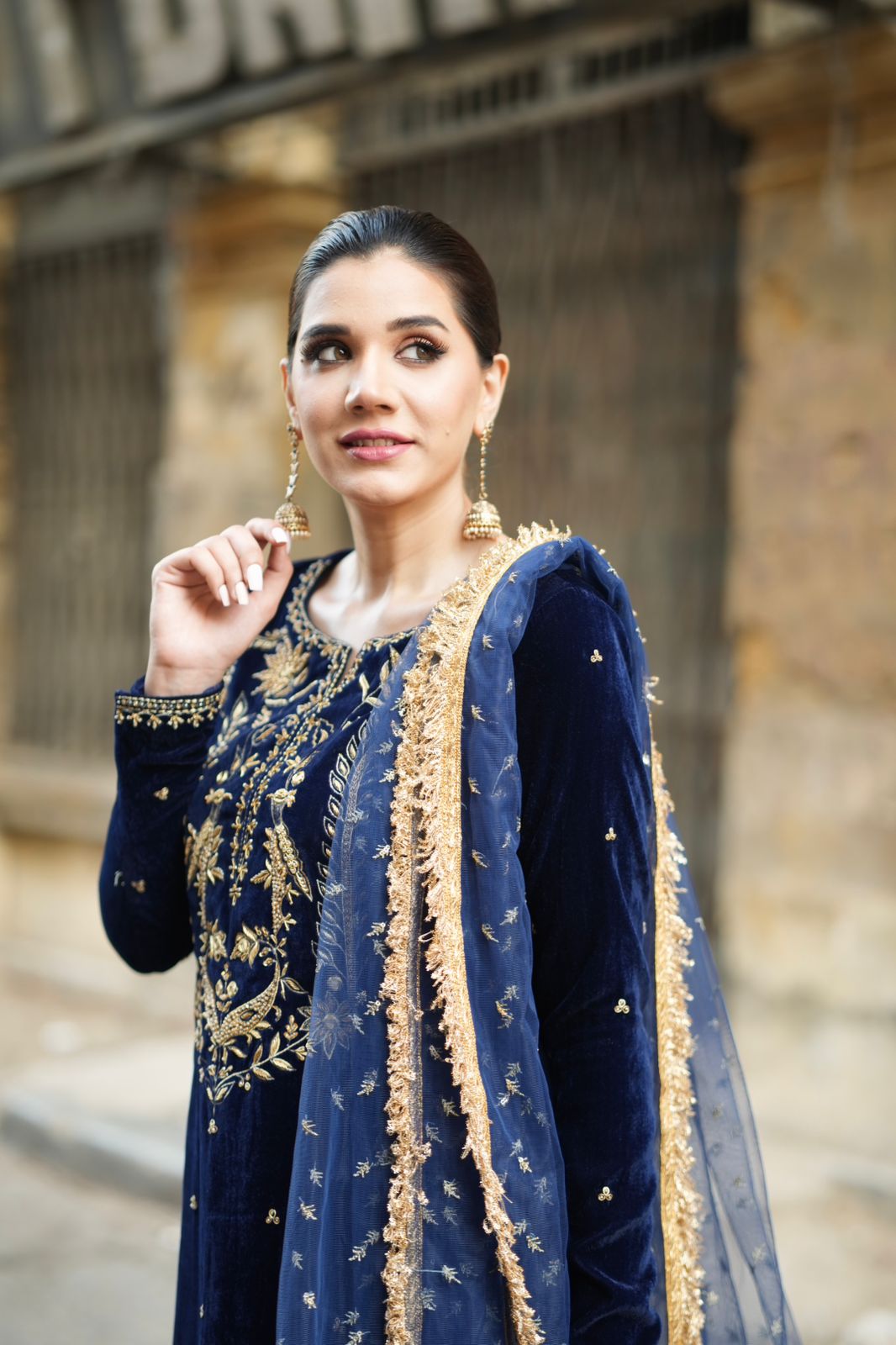BLUE VELVET DRESS
