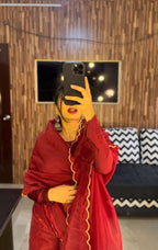 RED SCALLOP SAREE