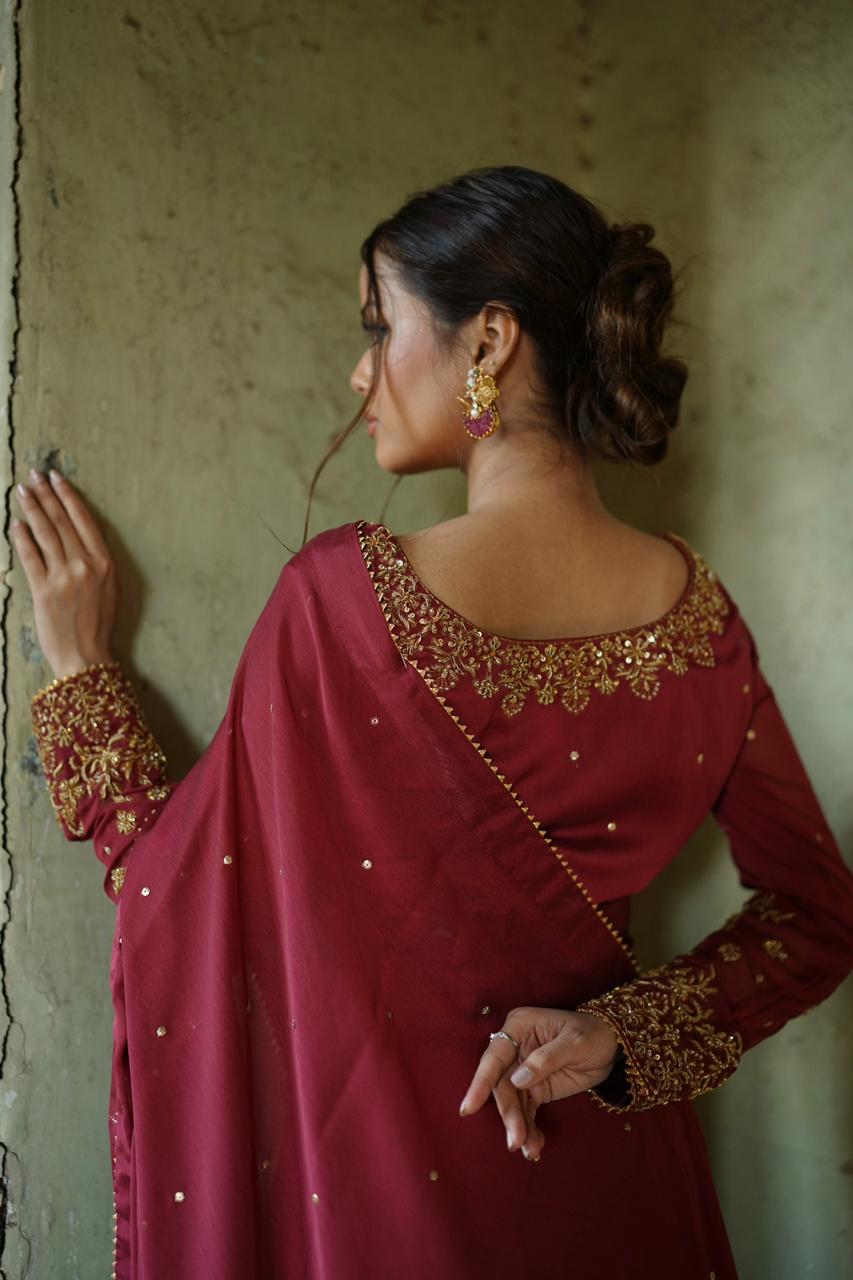 ZEBAISH E ZAMANA ( SAREE )