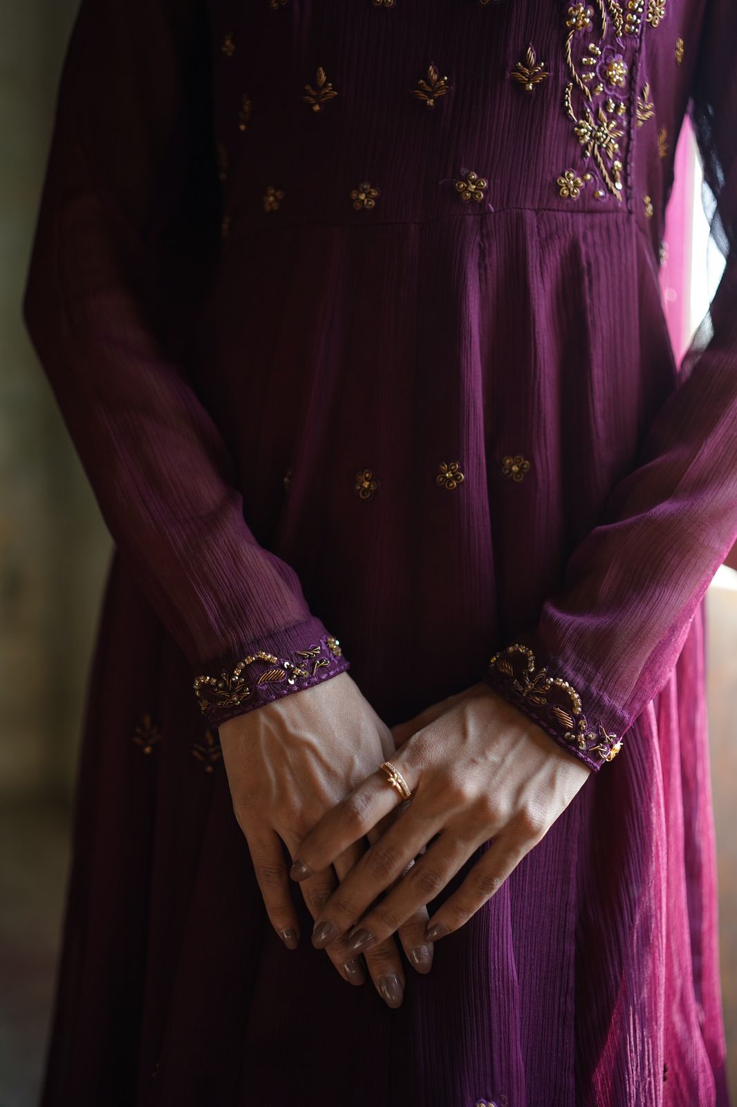 ZEBAISH E ZAMANA ( ANGRKHA PISHWAS )