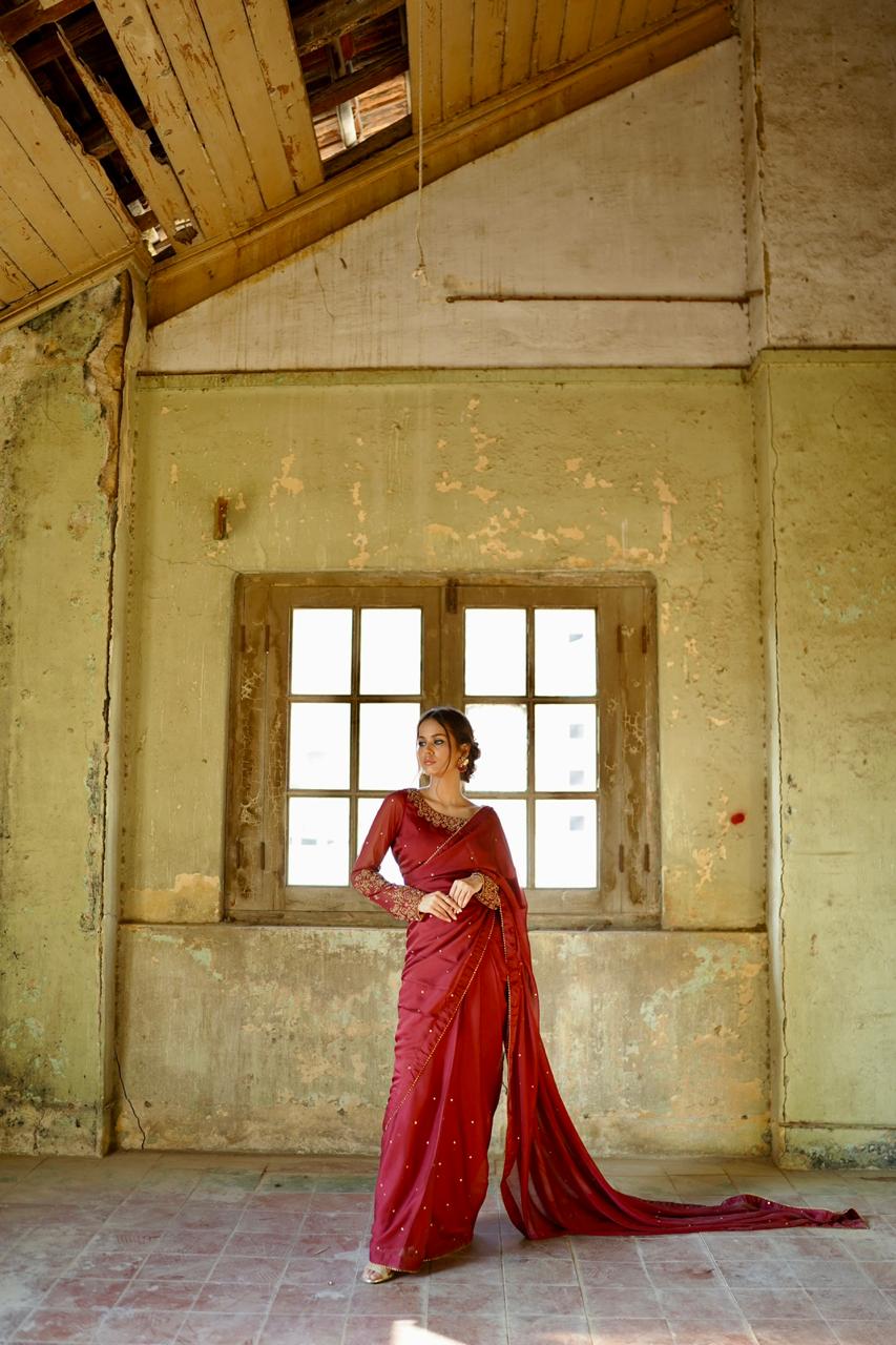 ZEBAISH E ZAMANA ( SAREE )