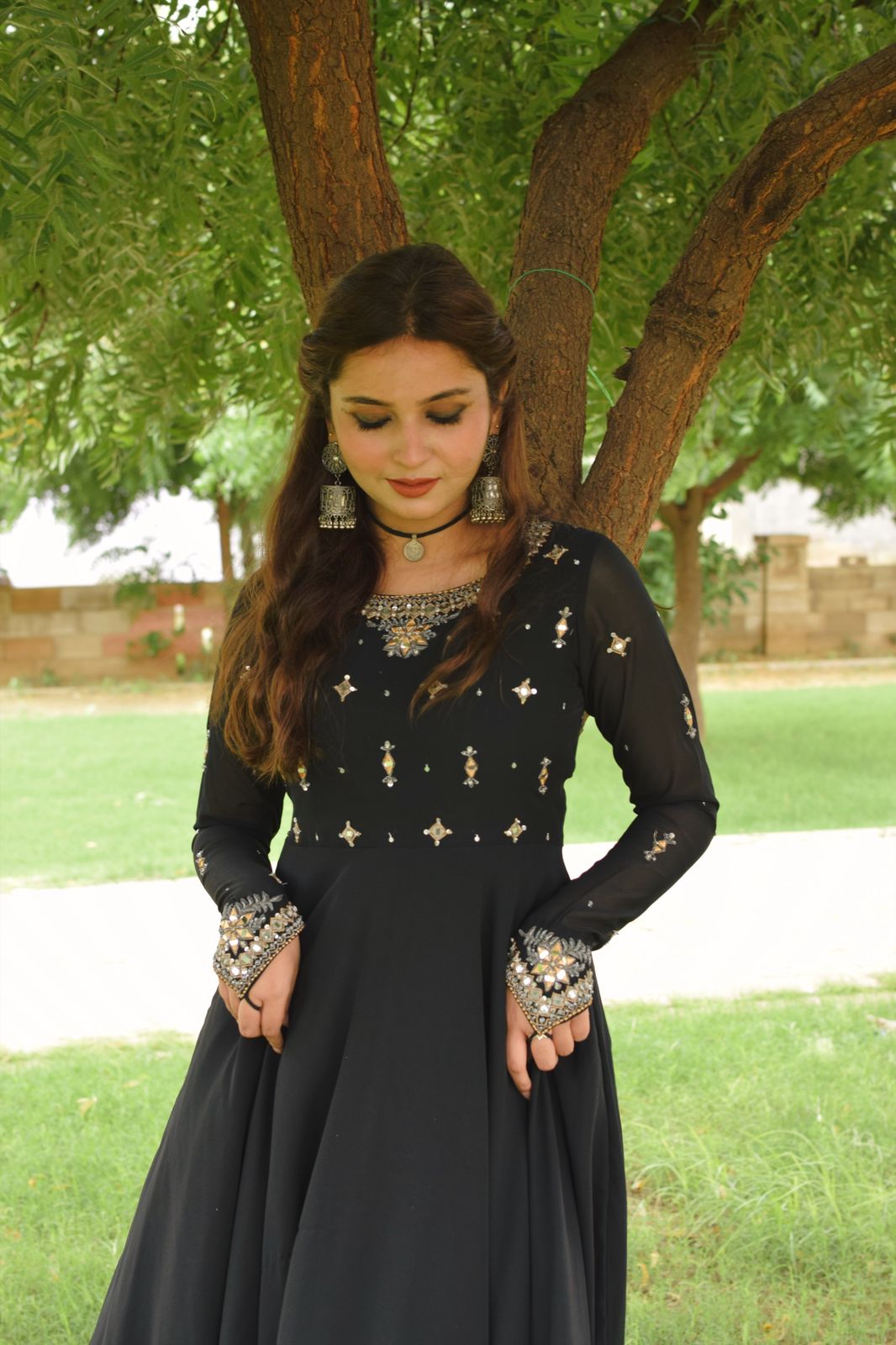 BLACK GEORGETTE PISHWAS
