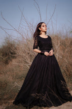 BLACK BEAUTY
