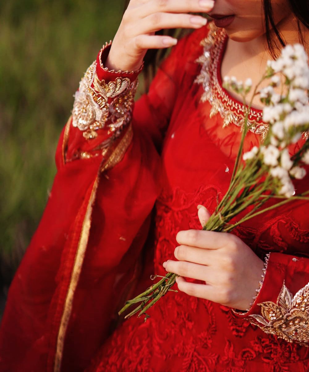 RED CAPARISON DRESS