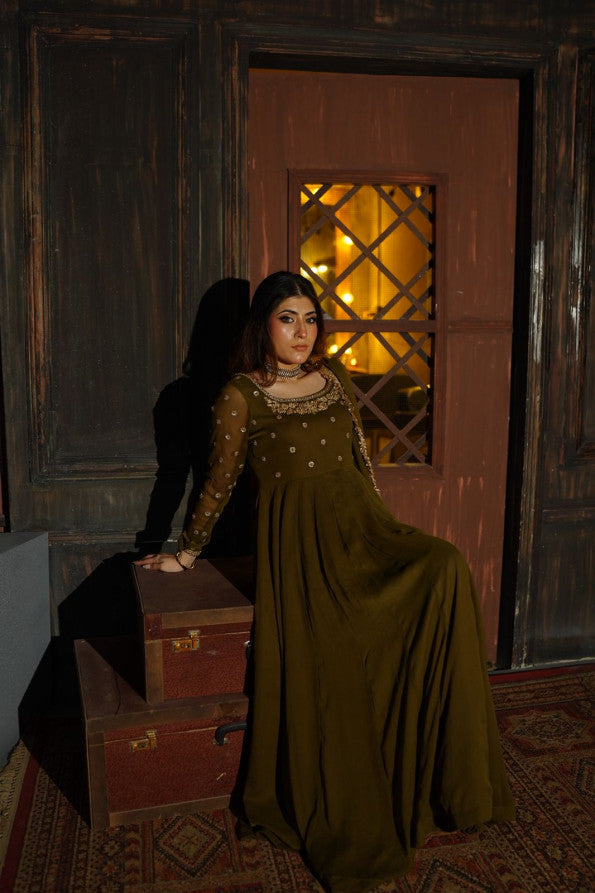 RANGREZ COLLECTION (MEHANDI DRESS)