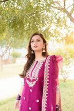 PATILA DRESS PINK  WHITE SHALWAR KAMEEZ
