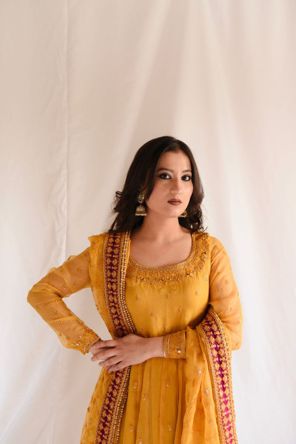 SUNFLOWER ( PISHWAS )