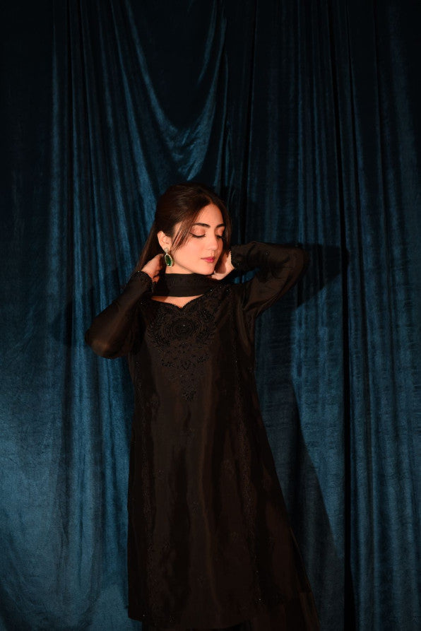 RAW SILK COLLECTION ‘25 BLACK SHALWAR KAMEEZ