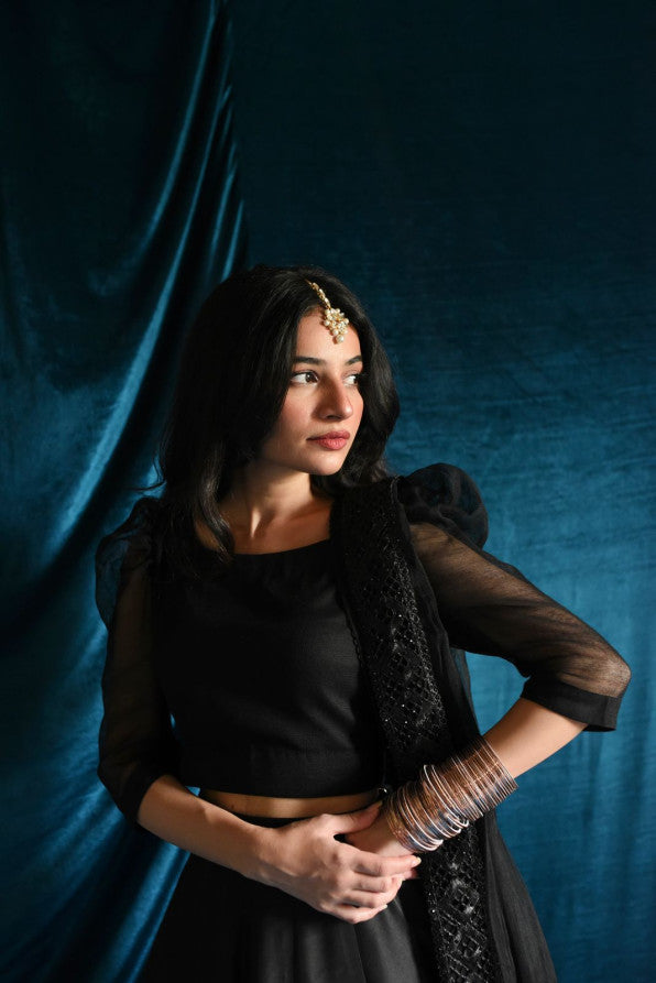 BLACK LEHANGA CHOLI