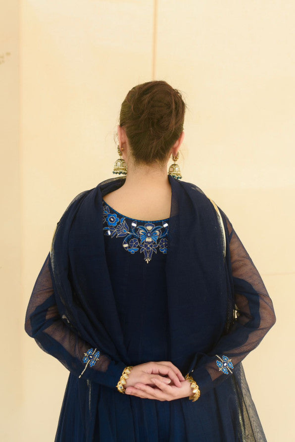 SONEHRI COLLECTION ( BLUE PISHWAS )