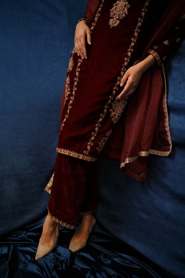 SAFFRON COLLECTION ‘24 MAROON VELVET