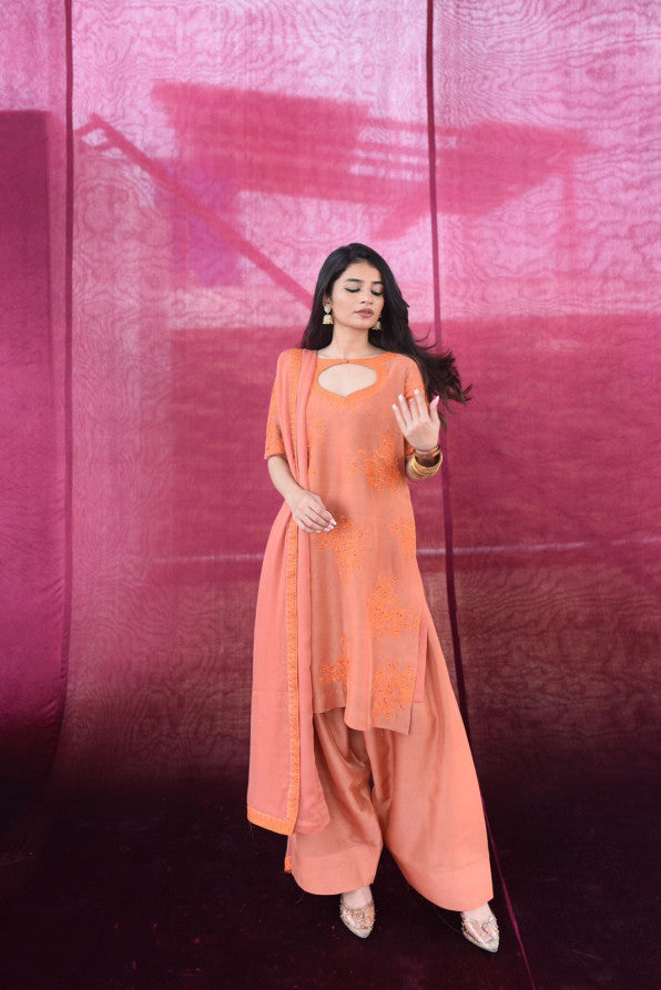 FESTIVE'25 ( LIGHT ORANGE FARSHI )