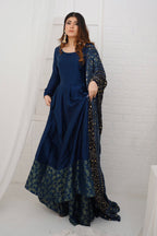 RANGREZ COLLECTION (BLUE KAMDANI DRESS )