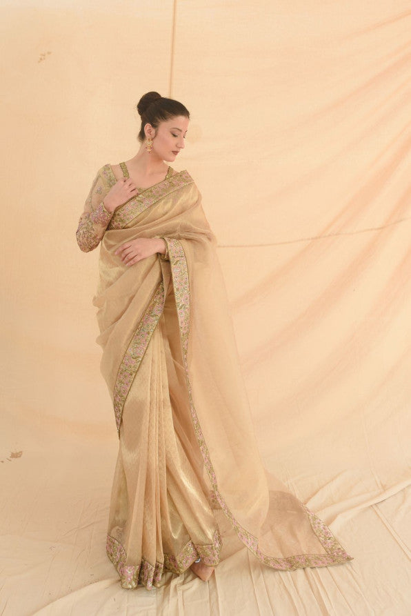 SONHERI COLLECTION ( GOLDEN SAREE )