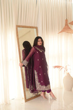 FLOWER GIRL'07 ( PURPLE ATTIRE )