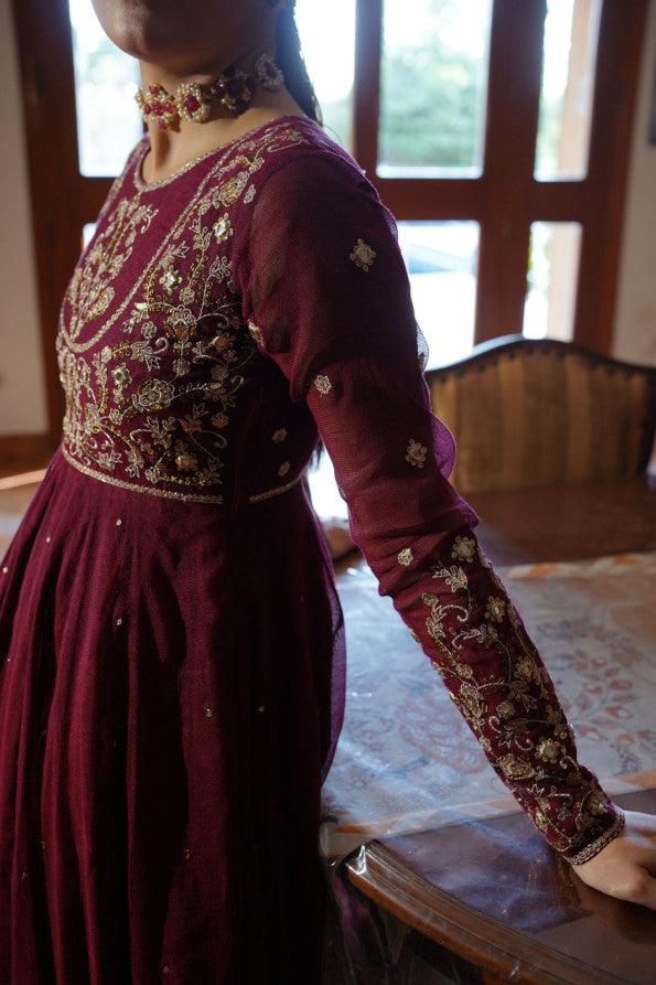 Ashnah Collection'25 ( Maroon pishwas )