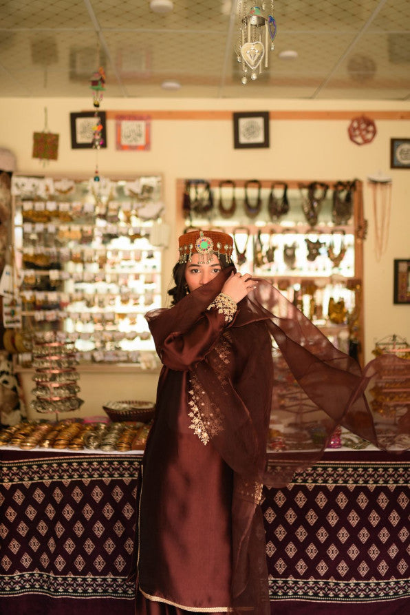 BROWN FARSHI DRESS