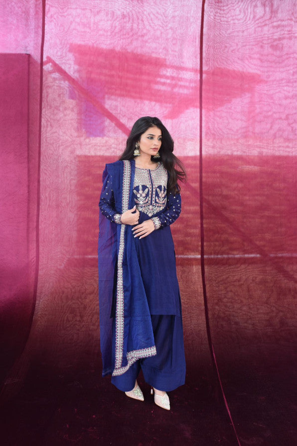 FESTIVE PRET 25 ( SEQUENCED DRESS FARSHI )
