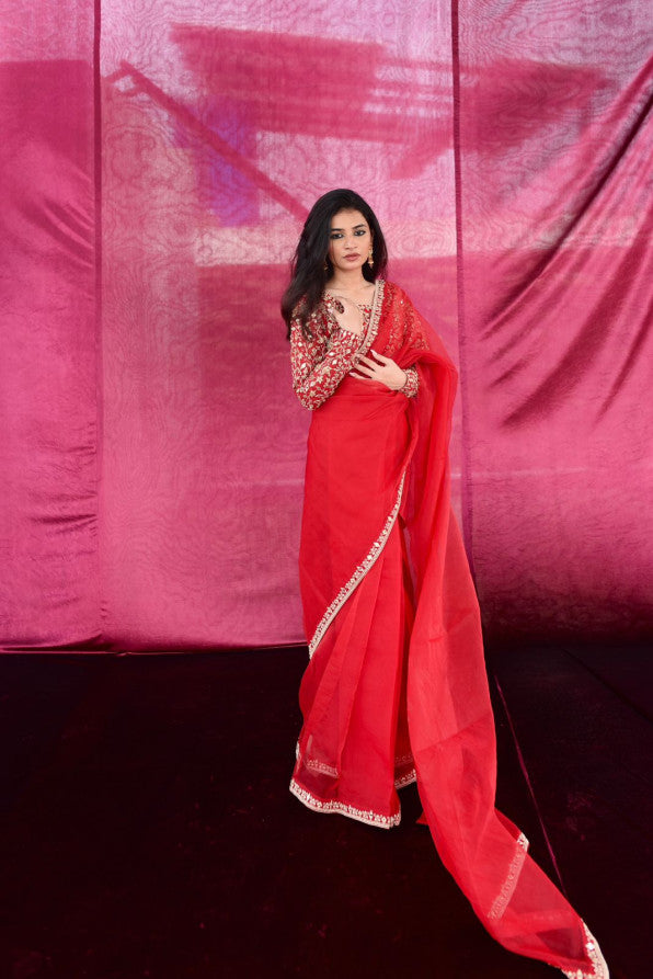 FESTIVE'25 ( RED DULHAN SAREE )