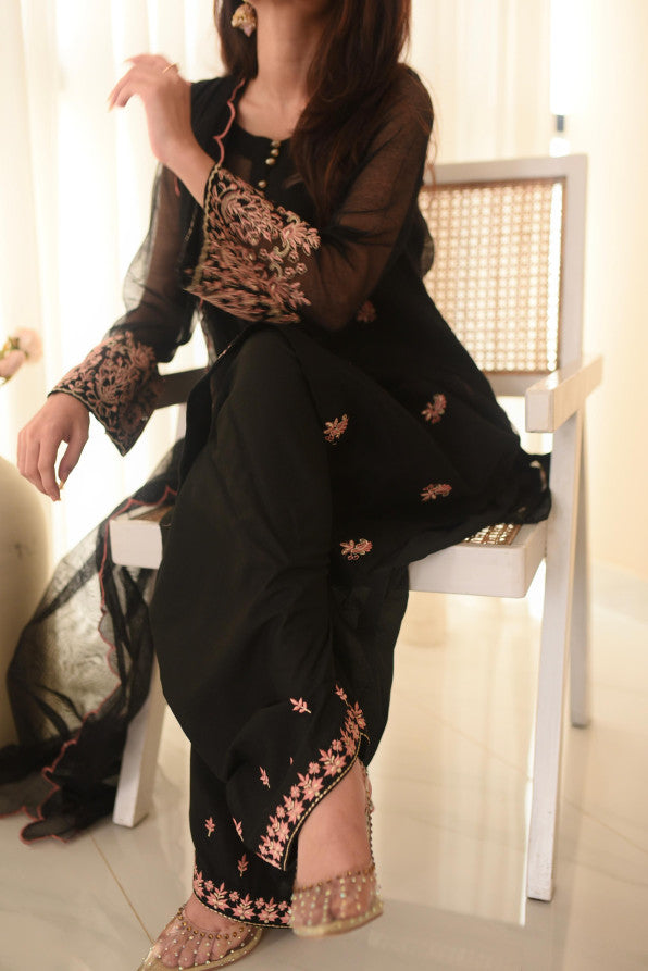 FLOWER GIRL ( BLACK EMB DRESS )