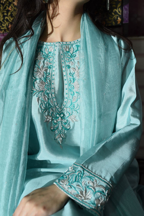 ASMAANI BLUE FARSHI