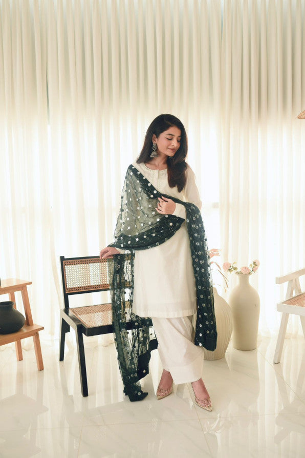 fLOWER GIRL ( 14TH AUG DRESS )