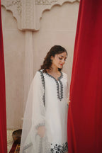 EID COLLECTION’25 WHITE FARSHI SHALWAR