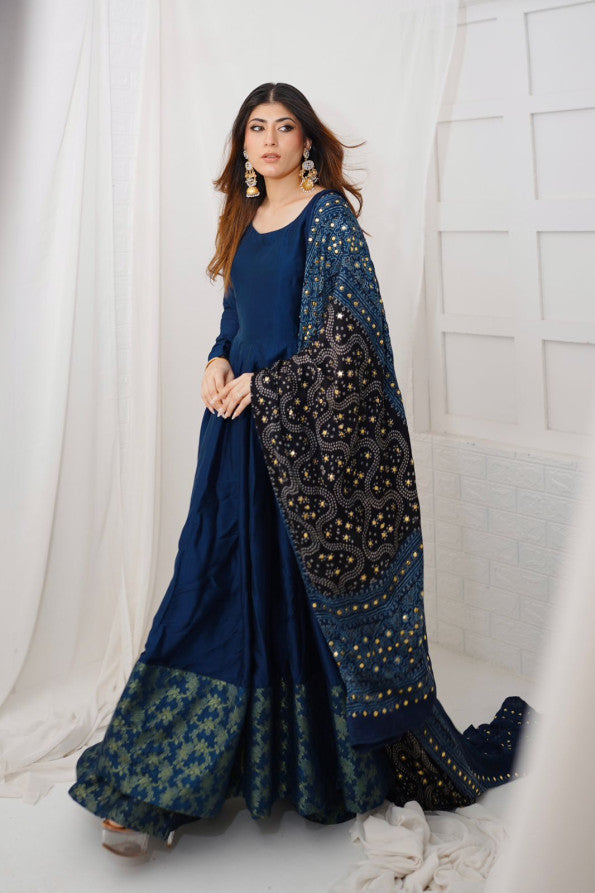 RANGREZ COLLECTION (BLUE KAMDANI DRESS )