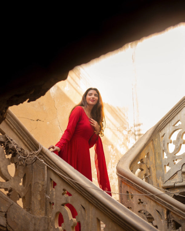 RED CHIFFON PISHWAS