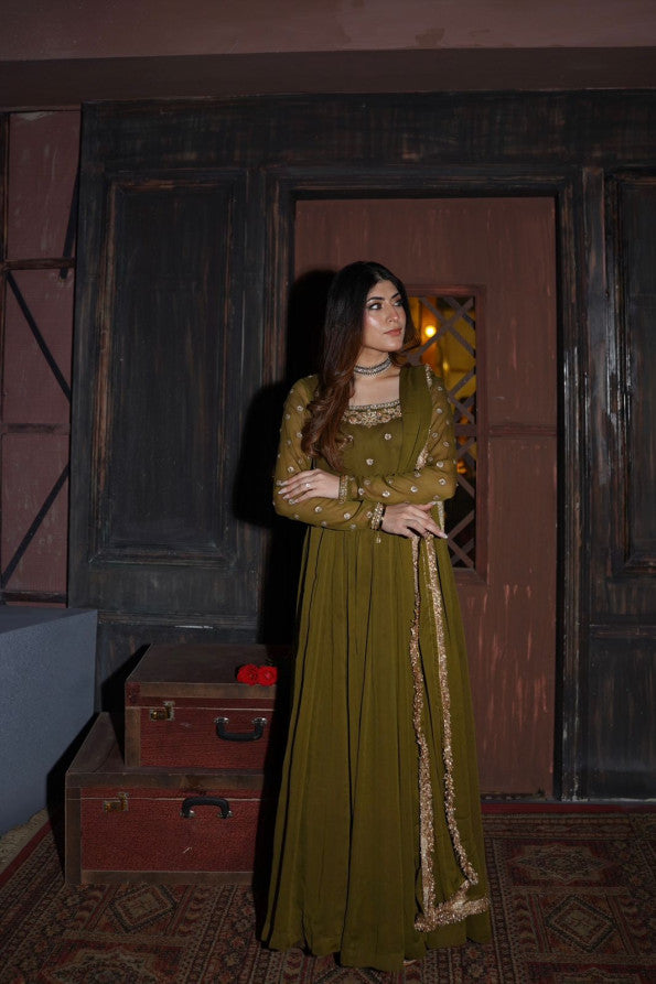 RANGREZ COLLECTION (MEHANDI DRESS)