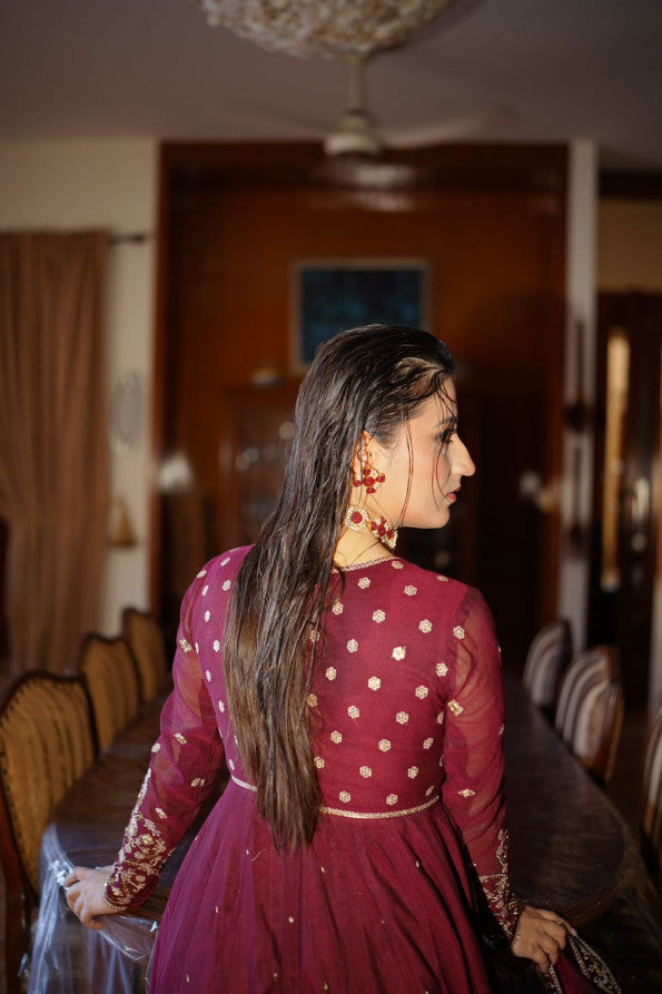 Ashnah Collection'25 ( Maroon pishwas )