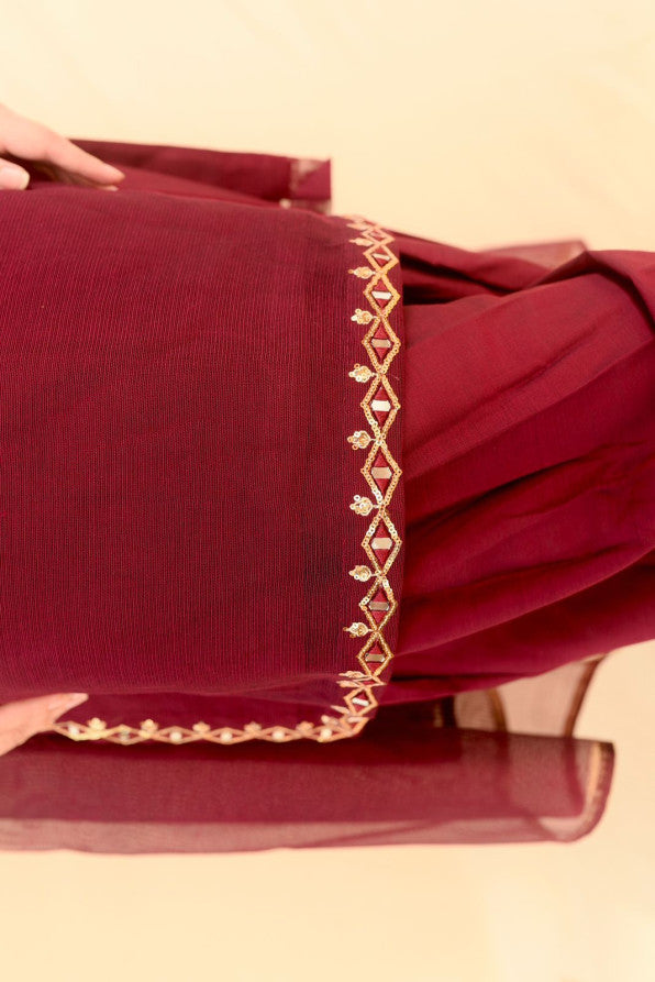 SONEHRI COLLECTION ( MAROON FARSHI )