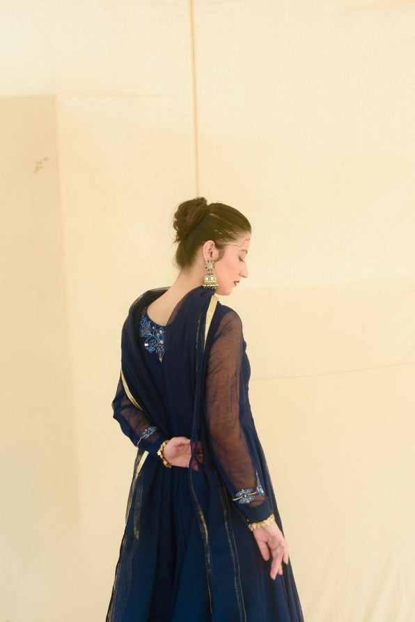 SONEHRI COLLECTION ( BLUE PISHWAS )