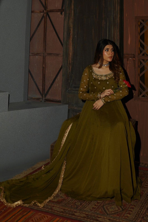 RANGREZ COLLECTION (MEHANDI DRESS)