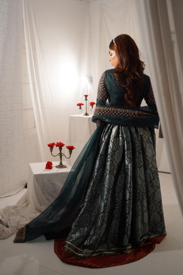 RANGREZ COLLECTION ( JAMAWAR LEHANGA CHOLI)