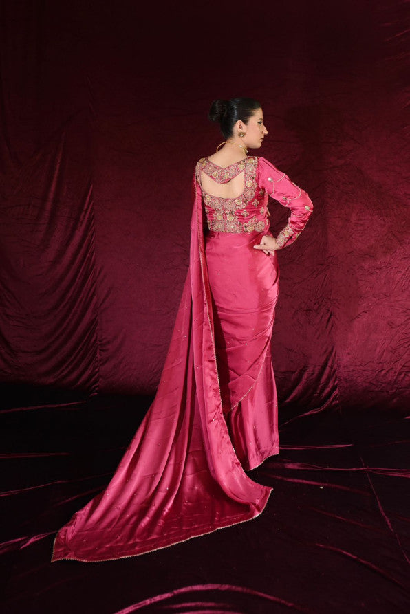 EXCLUSIVE COLLECTION ( PINK SAREE )&nbsp;