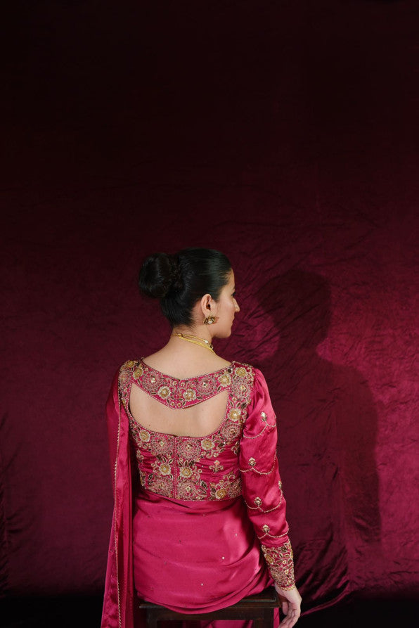 EXCLUSIVE COLLECTION ( PINK SAREE )&nbsp;