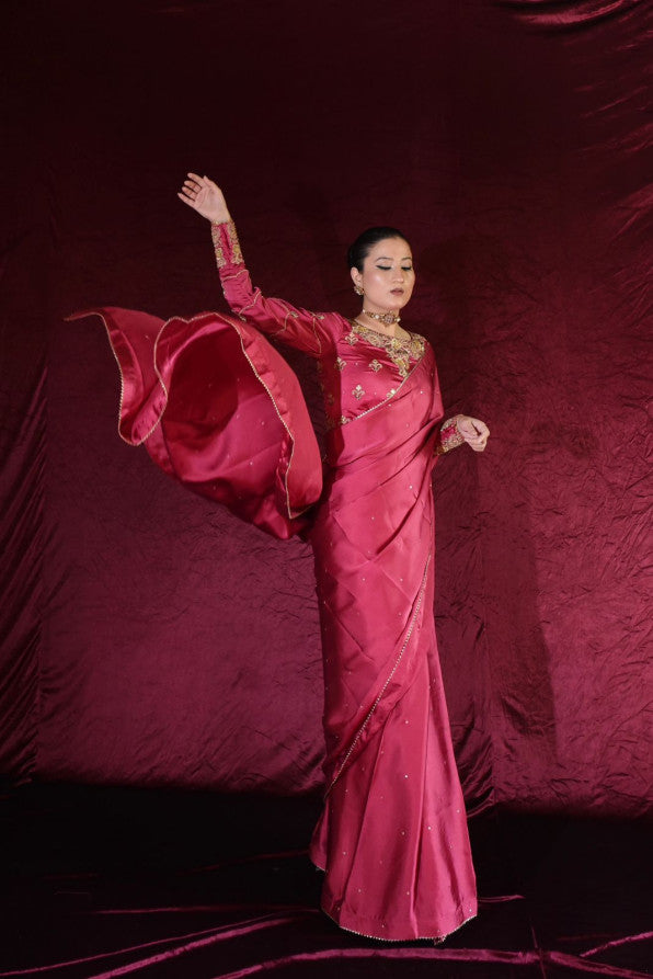EXCLUSIVE COLLECTION ( PINK SAREE )&nbsp;