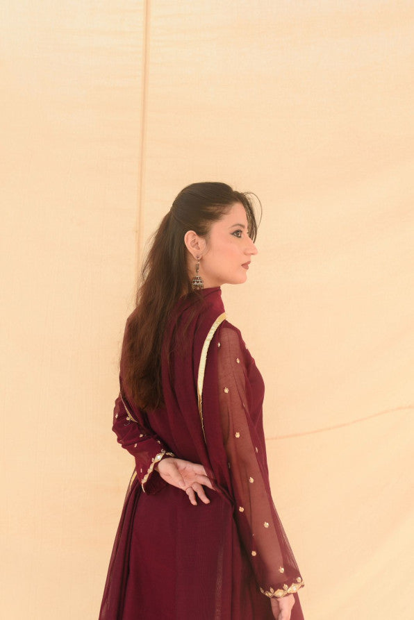 SONEHRI COLLECTION ( MAROON FARSHI )