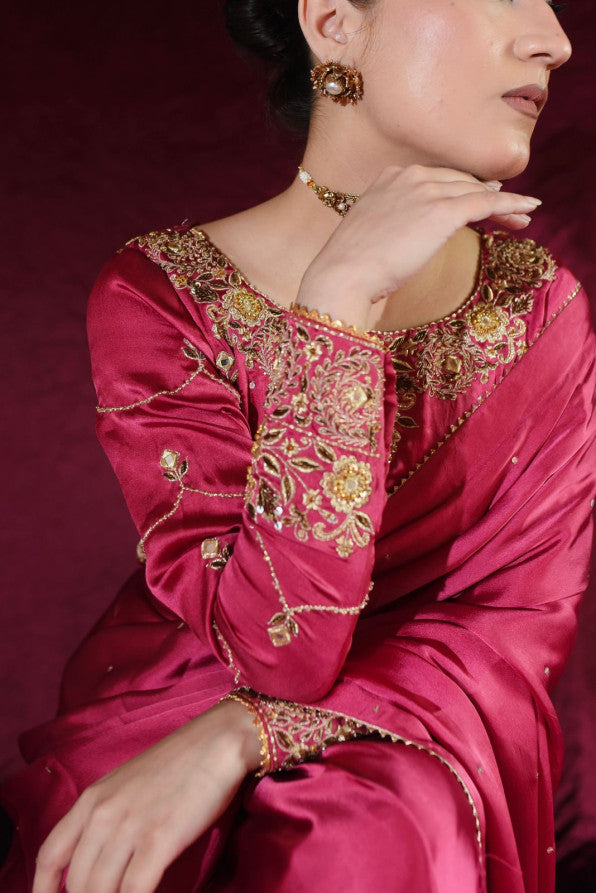 EXCLUSIVE COLLECTION ( PINK SAREE )&nbsp;