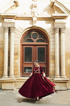 MAROON VELET PISHWAS