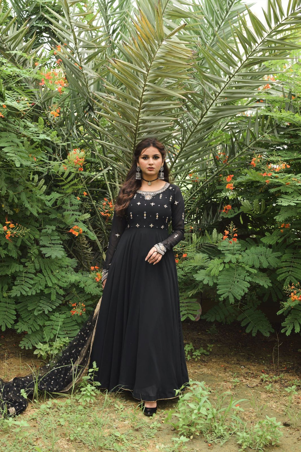 BLACK GEORGETTE PISHWAS