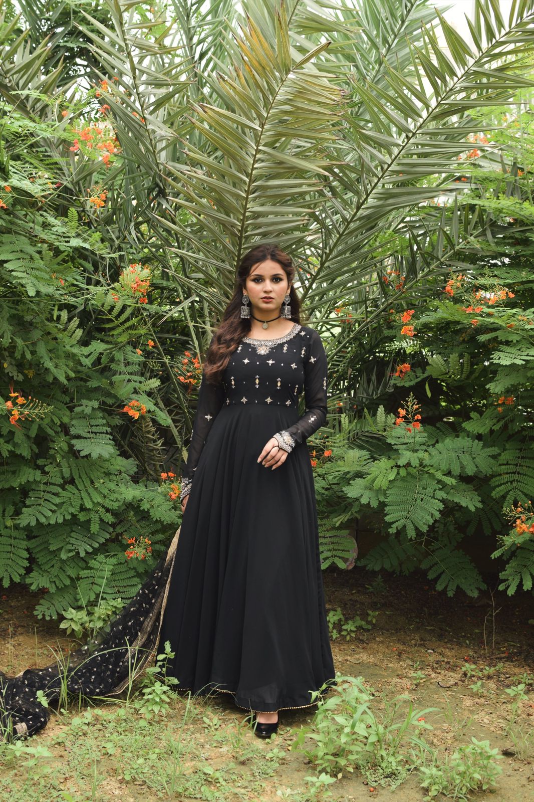 BLACK GEORGETTE PISHWAS