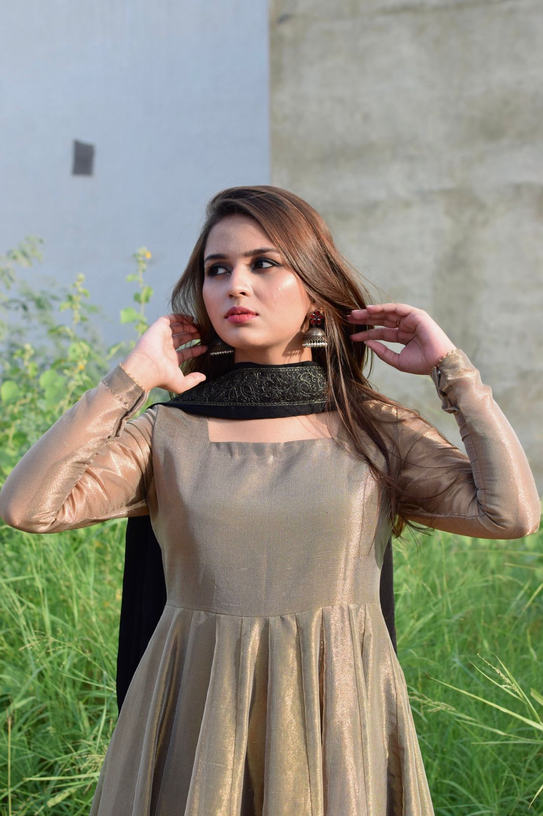 BRONZE LAMA DRESS