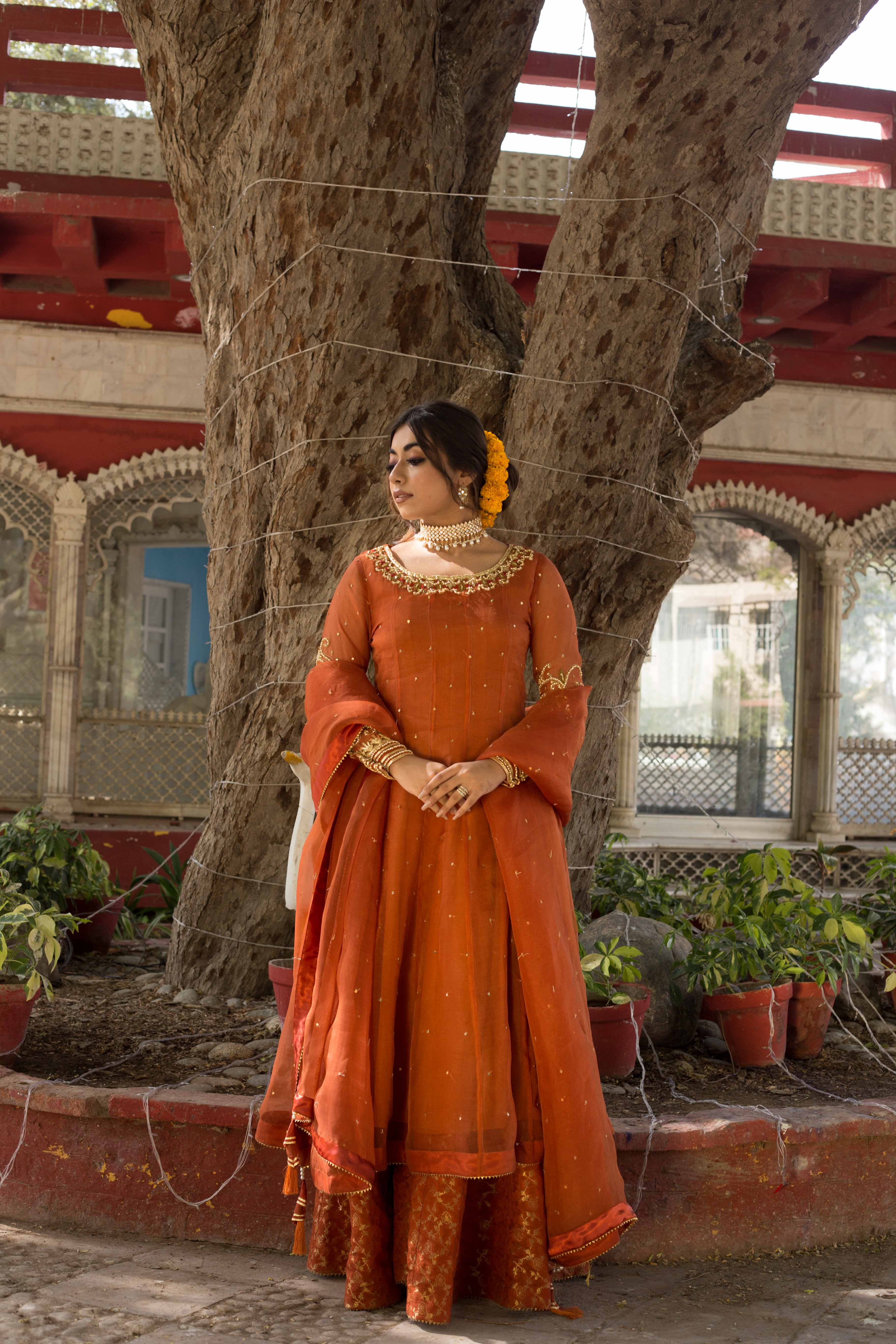 Rangeen kehkashan ( NARANGI )