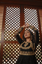 LAJPAAL "BLACK ORGANZA PISHWAS